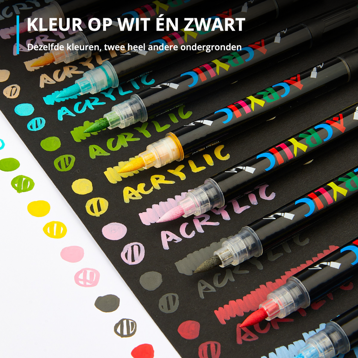 Kleuren van acrylmarkers op zwart en wit papier